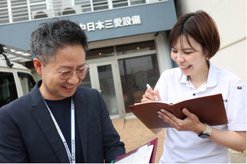 中日本三愛設備の仕事風景